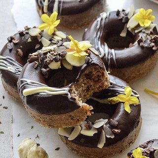 Beignets au chocolat et glaçage cacao Beignets au chocolat et glaçage cacao