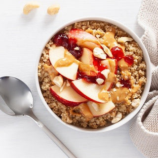 Porridge de quinoa aux pommes et à la cannelle Porridge de quinoa aux pommes et à la cannelle