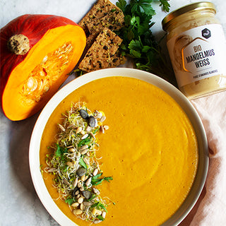Soupe vegan crémeuse au potimarron Soupe vegan crémeuse au potimarron