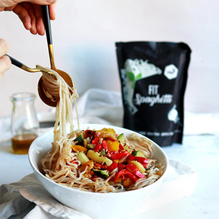 Pâtes low carb et wok de légumes du soleil Pâtes low carb et wok de légumes du soleil