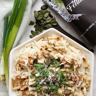 Tagliatelles à la carbonara végétariennes et low carb Tagliatelles à la carbonara végétariennes et low carb