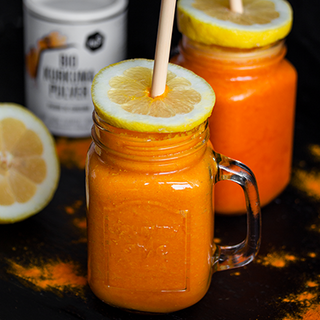 Jus de fruits orange-curcuma Jus de fruits orange-curcuma
