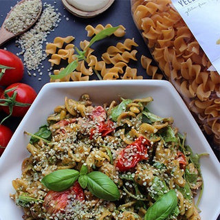 Salade de pâtes froides au pesto maison Salade de pâtes froides au pesto maison
