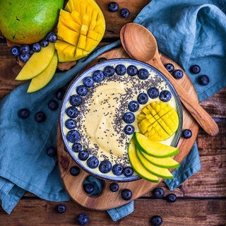 Recette de smoothie bowl : Mango Lassi Recette de smoothie bowl : Mango Lassi