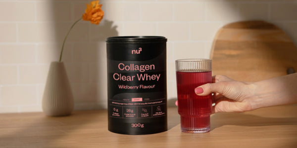 nu3 Collagen Clear Whey Dose und Glas