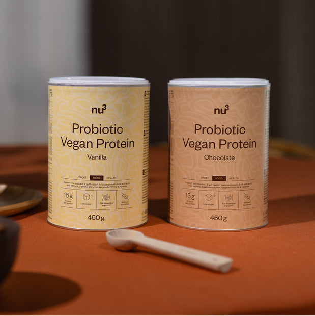 Protéines vegan dans un shaker pour deux personnes